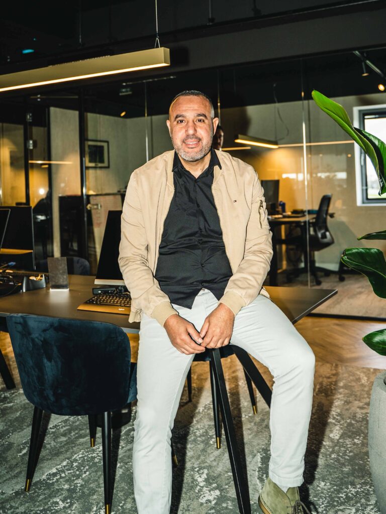 Aziz el Mojahid logo