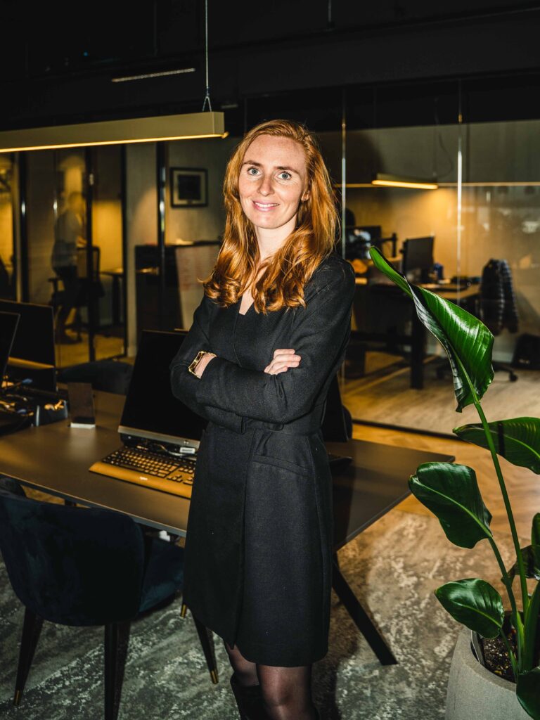 Lynn Hiddleston logo